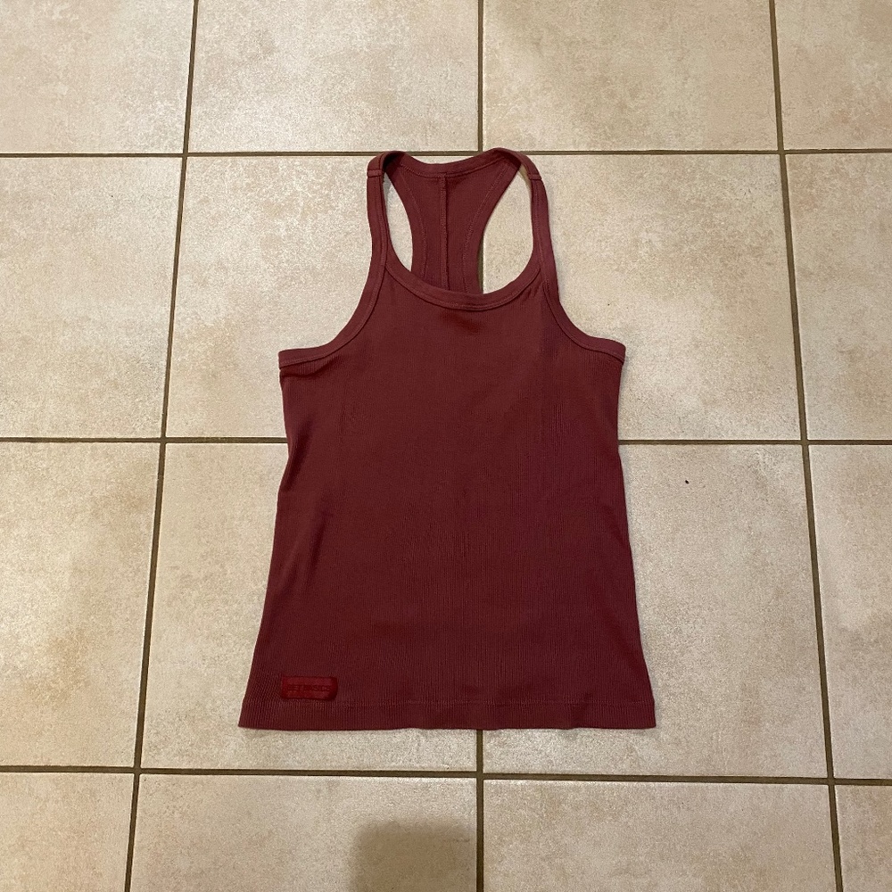 SET active basic top size L